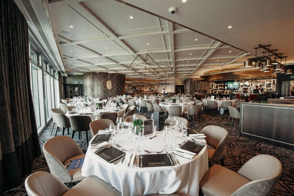 Package-image-directors-suite-headingley-internationals