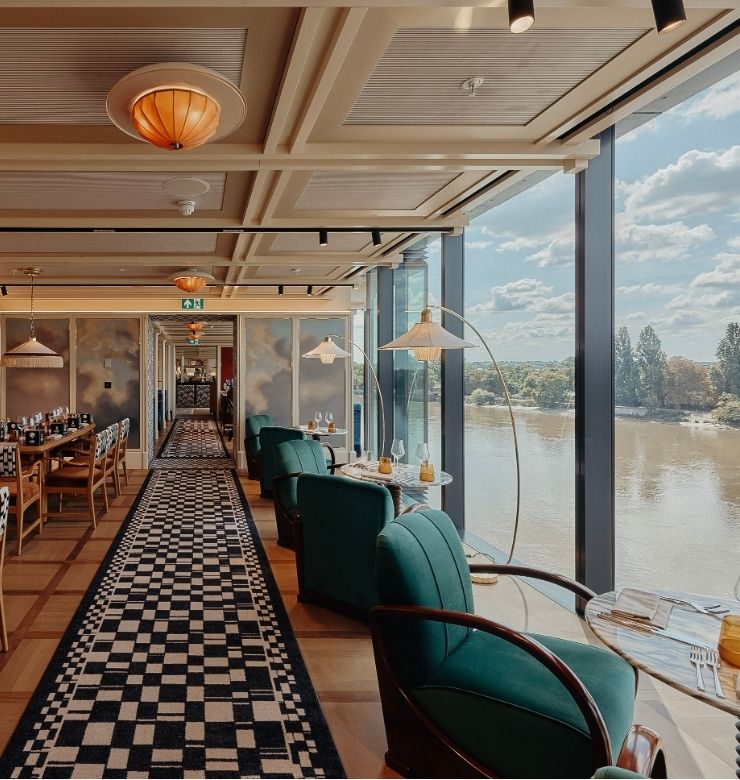 Hospitality lounge