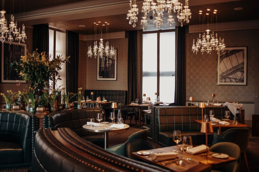 Package-image-cirque-du-s-fine-dining