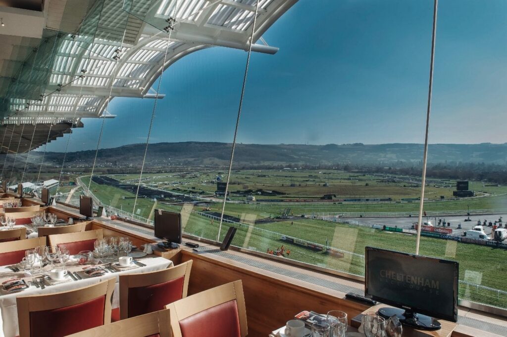Package-image-cheltenham-panoramic